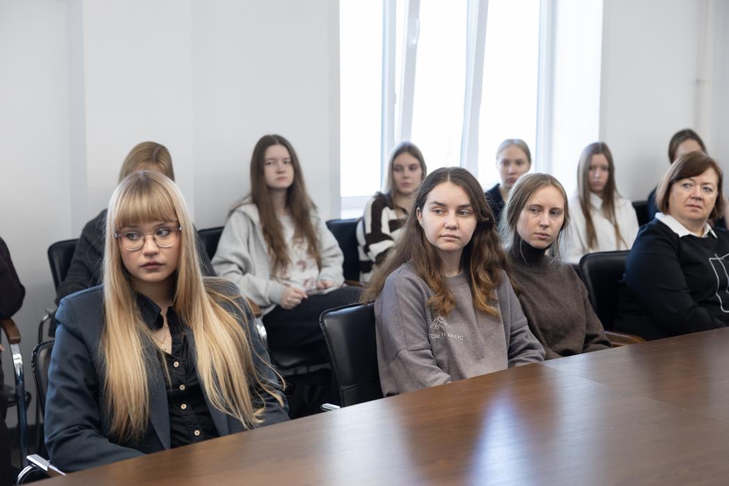 О судьбе и карьере: Гунтис Ламбергс побеседовал с молодёжью в Пскове