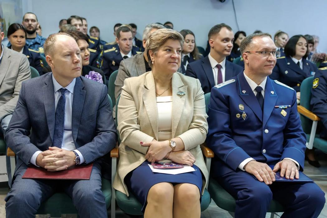 Приставов чествовали в Пскове в преддверии профессионального праздника