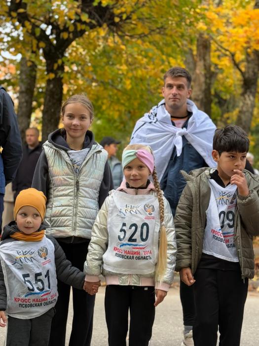 Юбилейный легкоатлетический пробег «Роща Памяти» прошёл в Гдове 