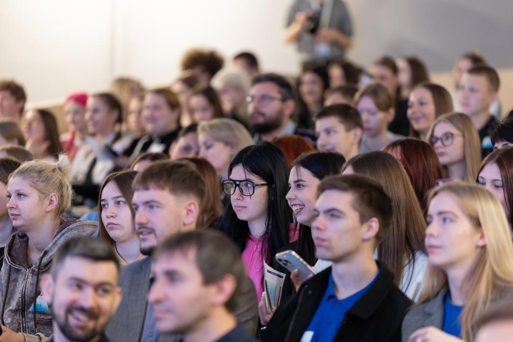Карьерные консультации, дискуссии, мастер-классы: форум «Найди себя в Псковской области»