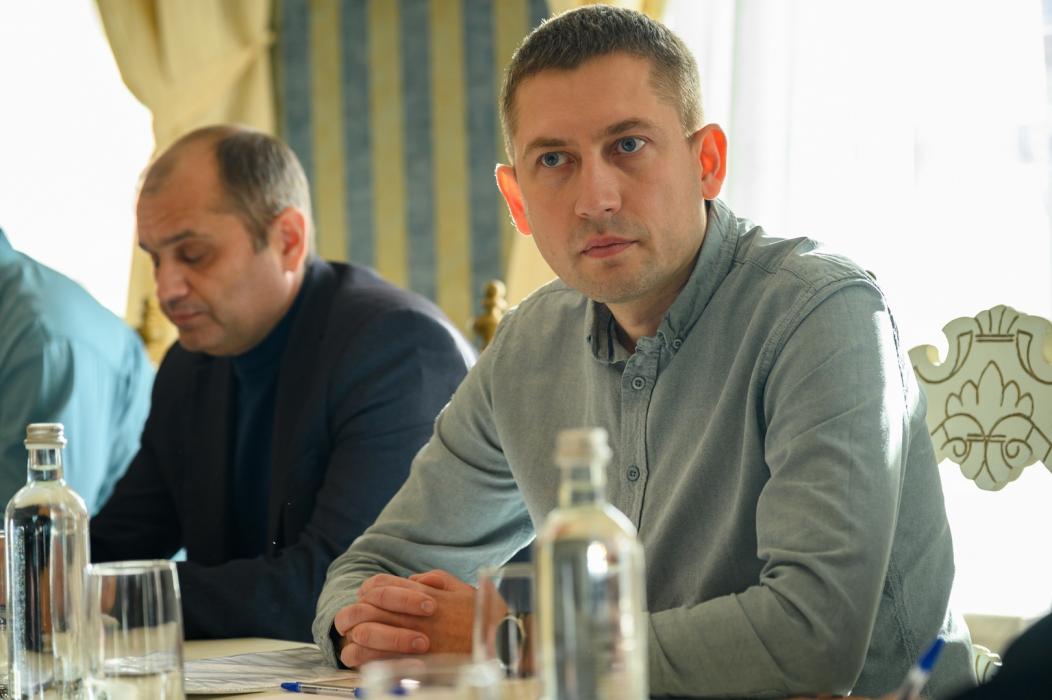 Создание центра адаптивной физкультуры и спорта обсудили в Пскове 