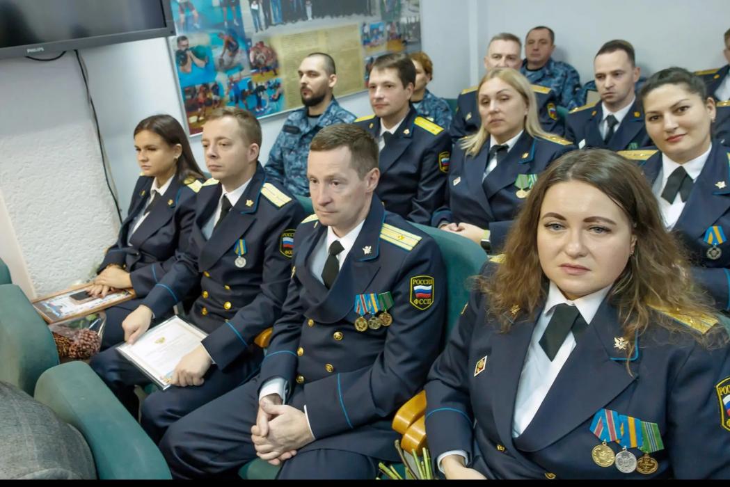 Приставов чествовали в Пскове в преддверии профессионального праздника