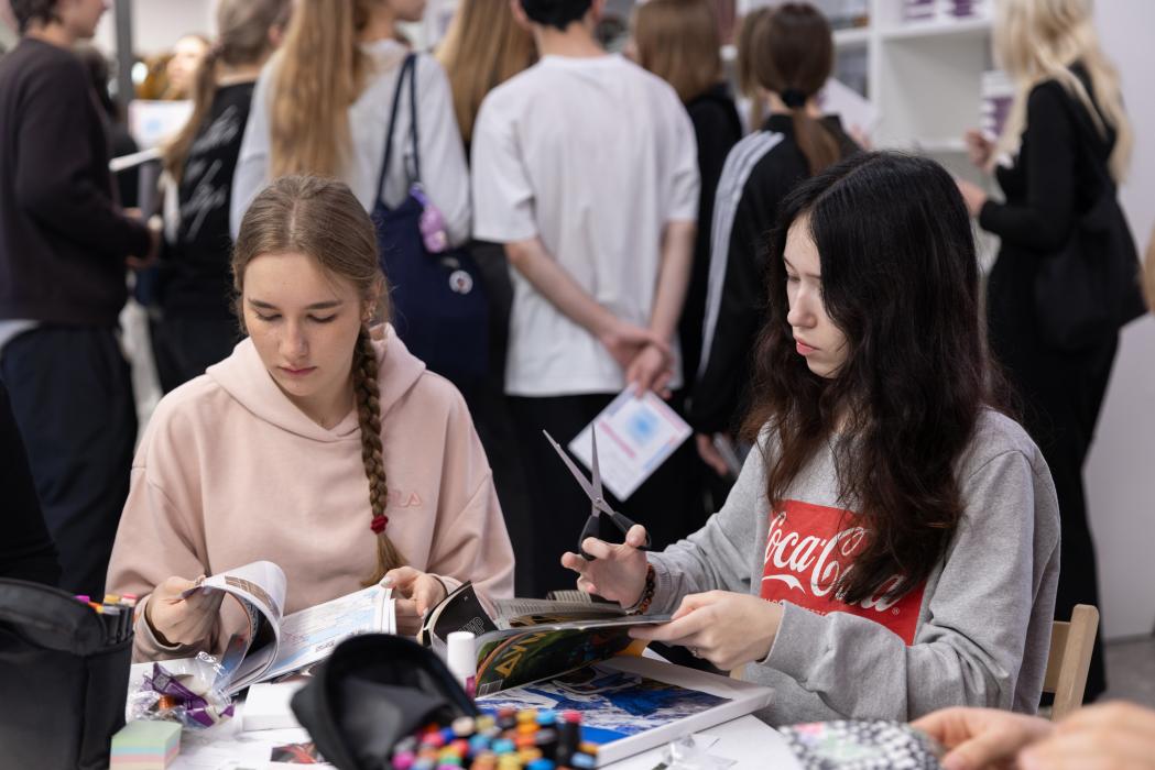 Карьерные консультации, дискуссии, мастер-классы: форум «Найди себя в Псковской области»