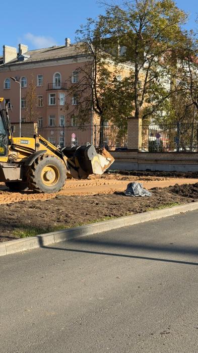 Баскетбольную площадку начали возводить на стадионе «Машиностроитель» в Пскове