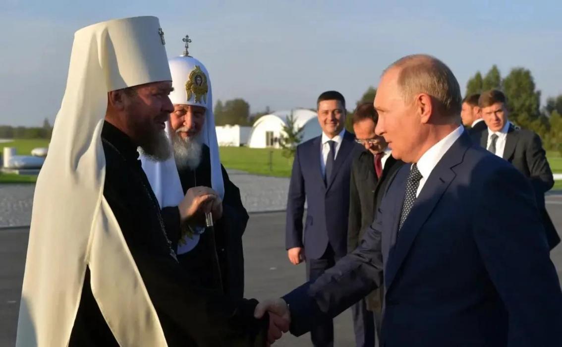 Михаил Ведерников поздравил митрополита Тихона с днём тезоименитства