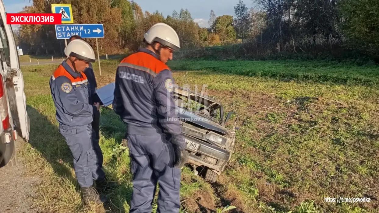 Столкновение автобуса и легкового автомобиля произошло в Псковском районе