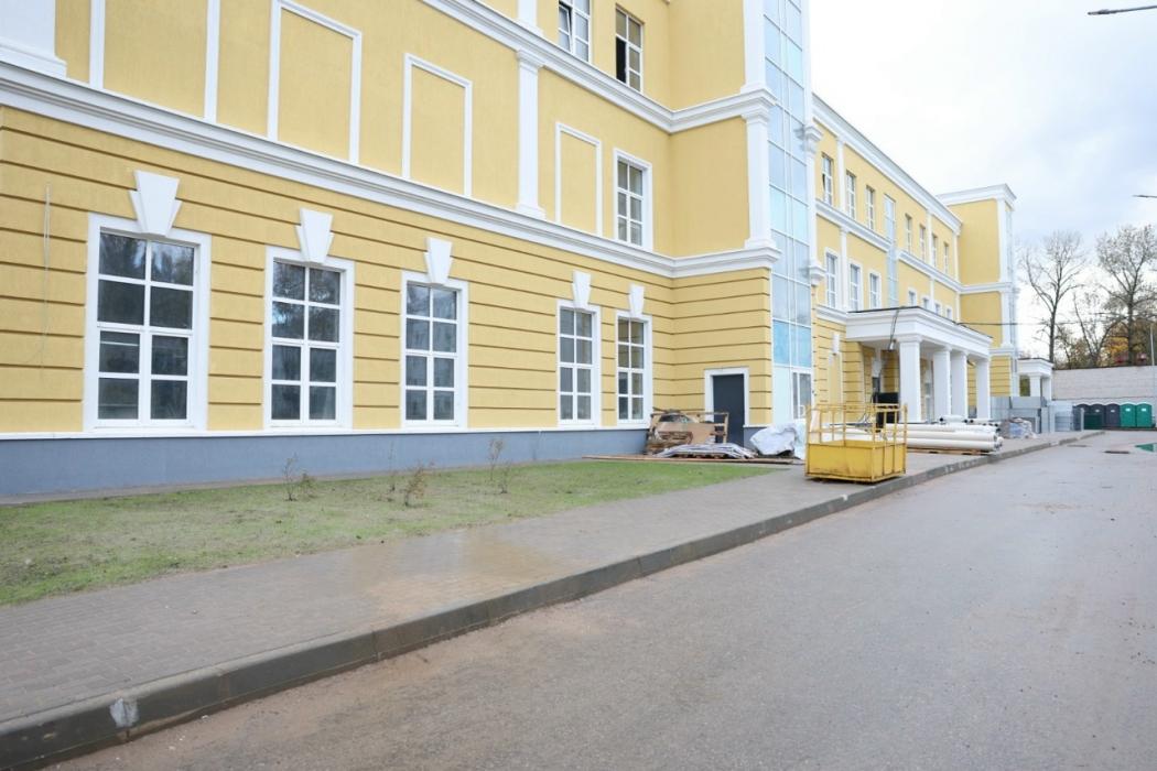 Ход строительства нового филиала военного клинического госпиталя Министерства обороны РФ