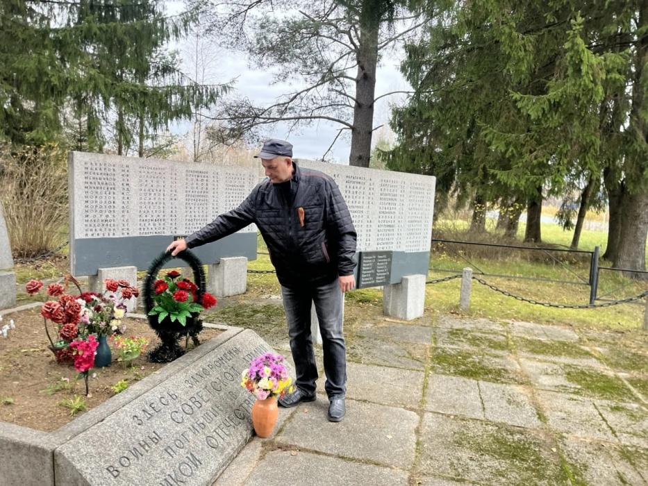 День освобождения Усвятского района от немецко-фашистских захватчиков. Воинское захоронение в деревне Чурилово