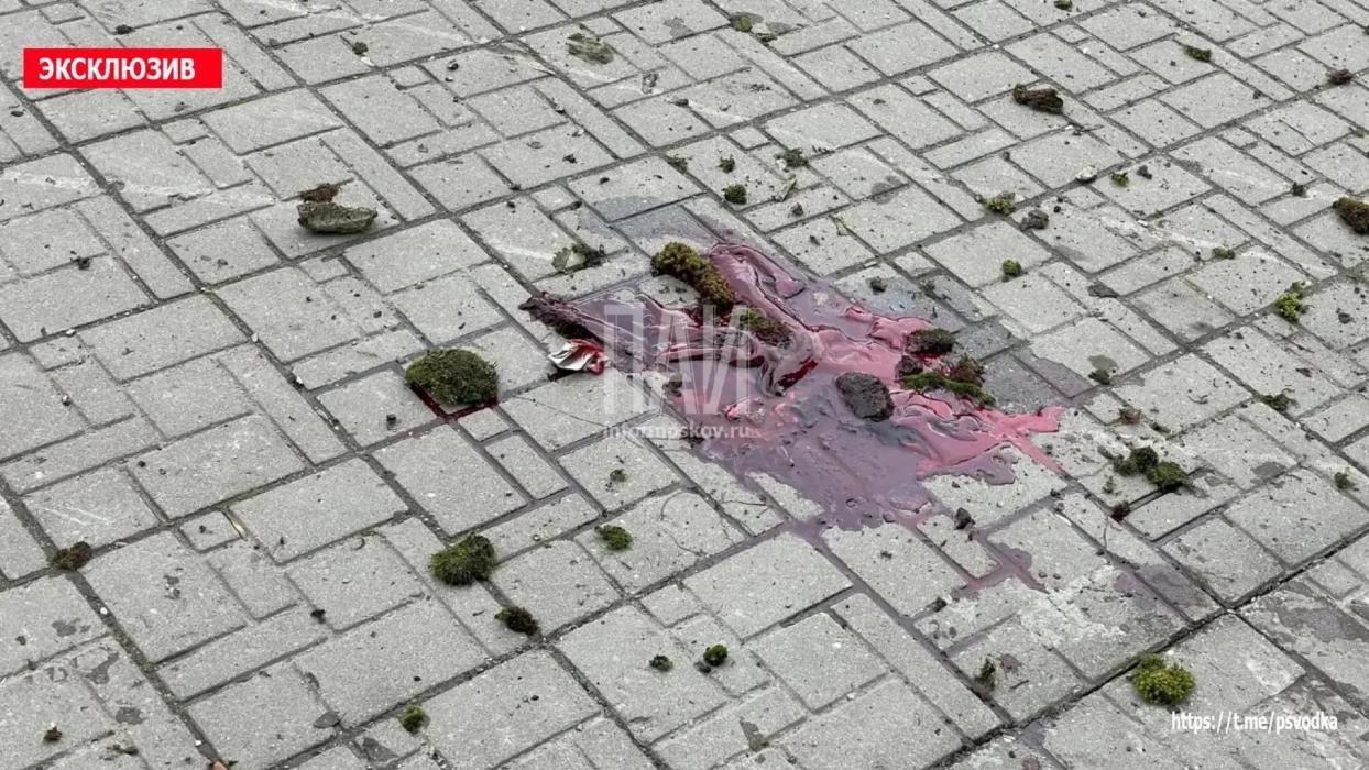 В Острове мужчина упал с пятого этажа во время ремонта балкона