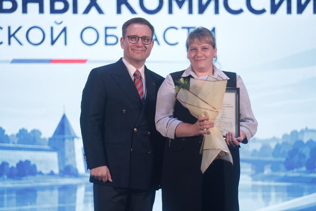 Избирательная комиссия Псковской области отметила свой профессиональный праздник