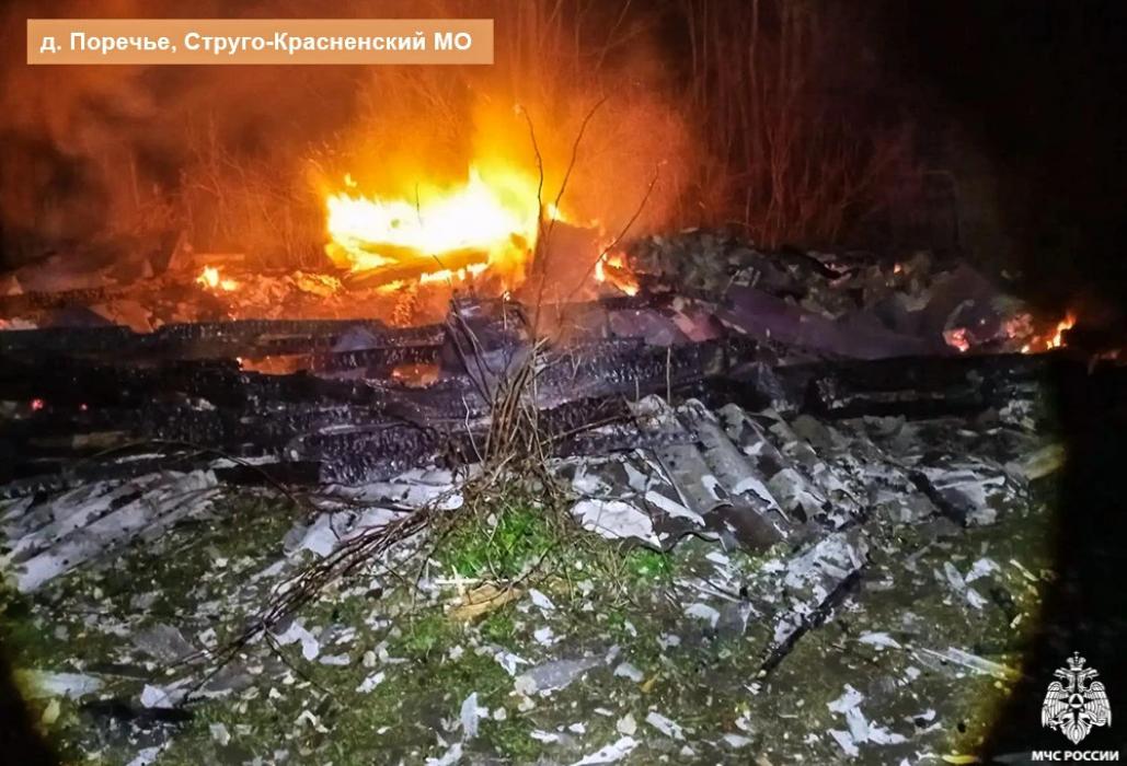 Пожар в деревне Поречье Стругокрасненского района