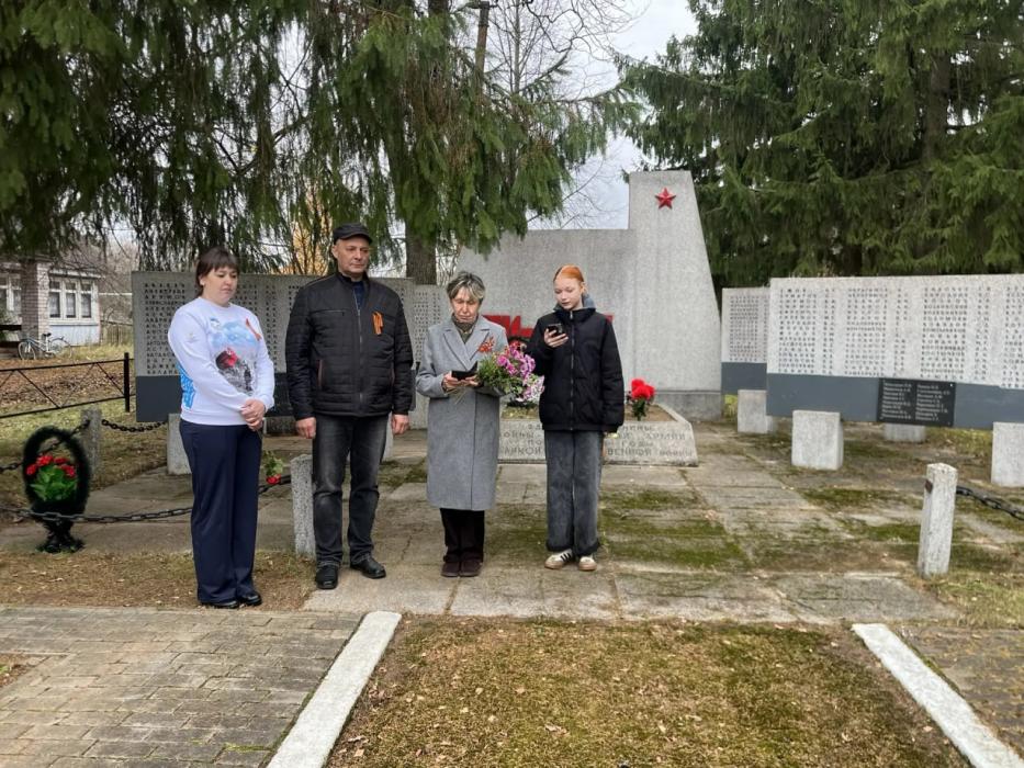 День освобождения Усвятского района от немецко-фашистских захватчиков. Воинское захоронение в деревне Чурилово