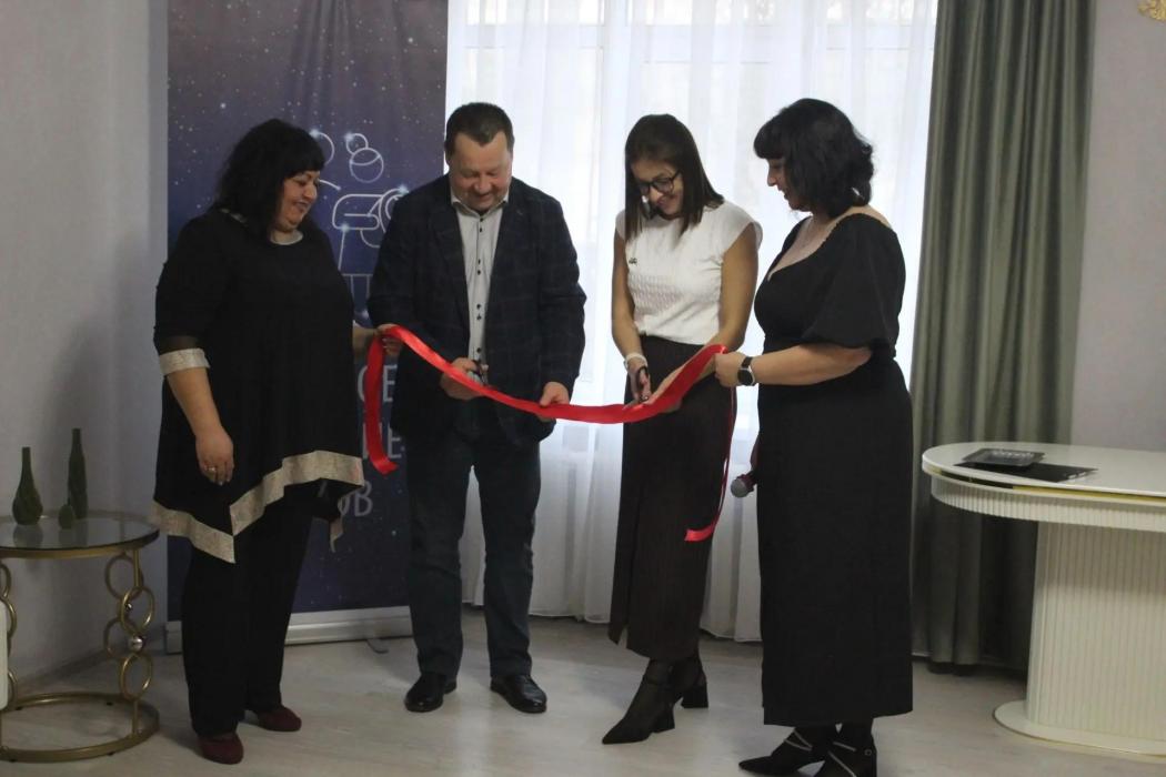 В Порхове открылся клуб молодых семей «Семейное созвездие Порхов»