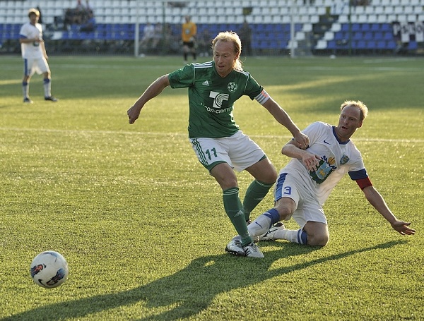 На фото: момент матча (фото с 747pskov.football-info.ru)
