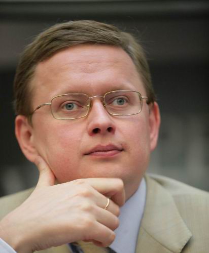 На фото: Михаил Делягин