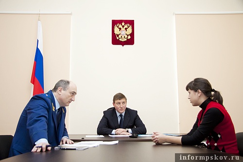 На фото: прием граждан губернаторо