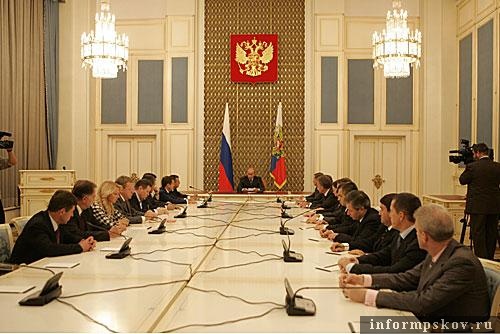 На фото: новый состав правительства РФ