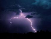Сегодня температура в Псковской области поднимется до +27, снова прогремят грозы