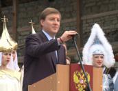 Андрей Турчак поздравил псковичей с юбилеем региона
