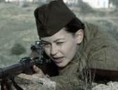 Актриса из Пскова Юлия Пересильд сыграла снайпера в фильме «Битва за Севастополь»