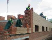 Более 2 тысяч иностранцев получили разрешение на работу в Псковской области в этом году