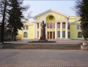 Все артисты выйдут на сцену Великолукского драмтеатра по случаю его юбилея