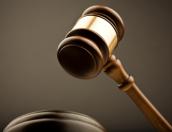 Суд оштрафовал Льва Шлосберга за непредоставление в облизбирком сведений о тратах из избирательного фонда 