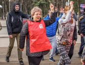 Первый вице-губернатор Вера Емельянова приняла участие в городской зарядке (ФОТОРЕПОРТАЖ)