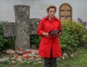Акция памяти жертв терроризма прошла в Пскове у Покровской башни (ФОТОРЕПОРТАЖ)