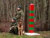 В Себежском районе вьетнамцы и азербайджанец подозреваются в попытке незаконного пересечения границы