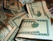 МВФ назвал доллар переоцененным на 20 процентов