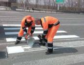 Более 45 млн рублей потратят на дорожную разметку в Псковской области