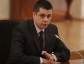 Александр Кузнецов поручил навести порядок на ремонтируемом участке дороги в Крестах