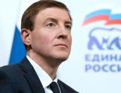 Андрей Турчак пожелал великолучанам новых трудовых успехов на благо города