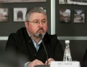 Месхиев об отзыве прокатного удостоверения у «Смерти Сталина»: Лучше запретить, чем потом ходить на похороны