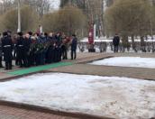 Александр Беглов и Михаил Ведерников почтили память павших в годы Великой Отечественной войны в Великих Луках
