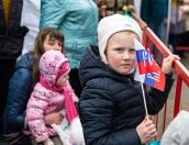 Псковичи празднуют воссоединение Крыма с Россией в Пскове