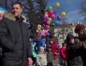 Михаил Ведерников принял участие в празднике «Наша Родина - Россия» в Детском парке Пскова (ВИДЕО)