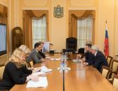 Михаил Ведерников обсудил с инвестором проект музея «Ледовое побоище»