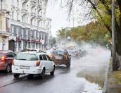 «Гейзер» образовался у остановки «Детский парк» в Пскове