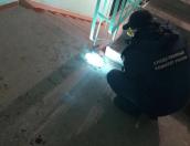 В Великих Луках у гаража обнаружен труп мужчины со следами побоев