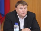 Александр Братчиков: Муниципалитет не должен убирать снег во дворах, этим занимаются управляющие компании
