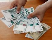 Псковские депутаты предлагают увеличить штрафы за парковку на газонах и незаконную торговлю