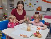 Методику расчета компенсации родительской платы в образовательных учреждениях пересмотрят в Псковской области