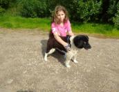 13-летнюю девочку разыскивают в Великих Луках