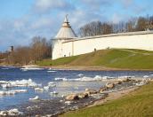 День без осадков и +12 градусов обещают псковичам 19 марта 