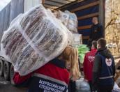 250 тонн гуманитарной помощи для Украины и Донбасса доставило МЧС России 