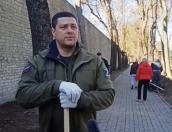 Губернатор Псковской области Михаил Ведерников поблагодарил псковичей за участие в уборке города