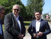 Михаил Ведерников посетил с проверкой тепловые сети в Гаражном проезде в Пскове
