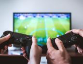 Россияне стали продавать приставки PlayStation и Xbox